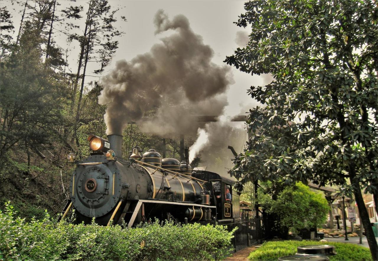 Apple Valley Hideaway, 1089 Of Free Attraction Tickets For Each Paid Day, Dollywood And More! Pigeon Forge Eksteriør billede