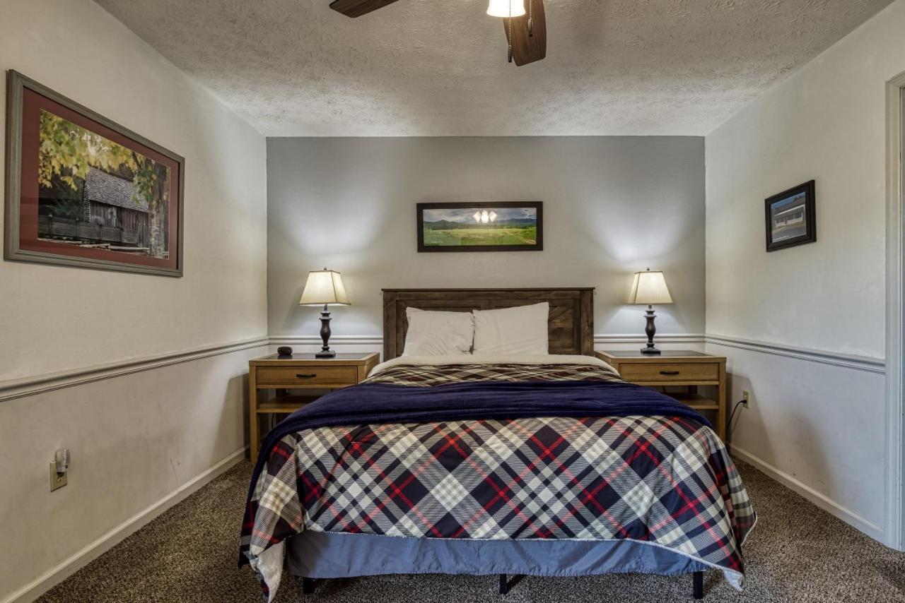 Apple Valley Hideaway, 1089 Of Free Attraction Tickets For Each Paid Day, Dollywood And More! Pigeon Forge Eksteriør billede